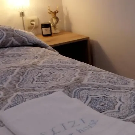 Elizi Winter House елизи зимна къща Apartmanhotel *